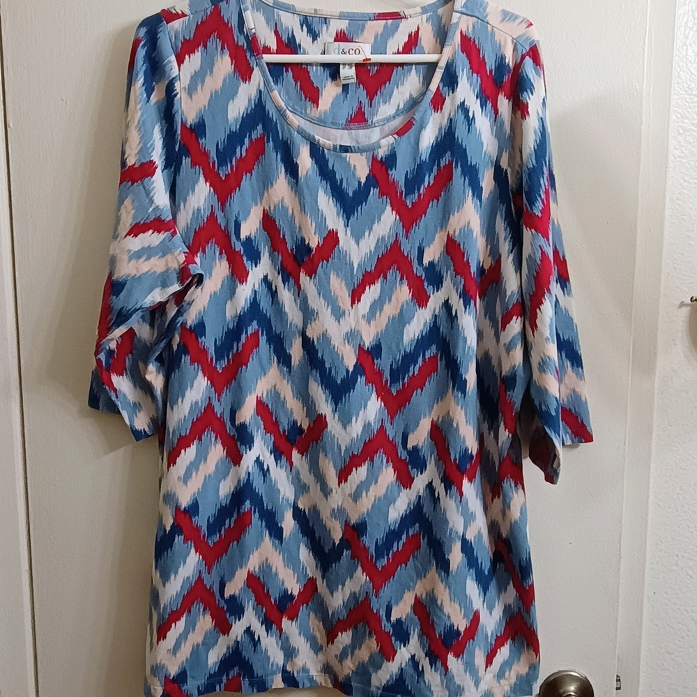 Deco Women's Zigzag Patterned Blouse - Blue and Red